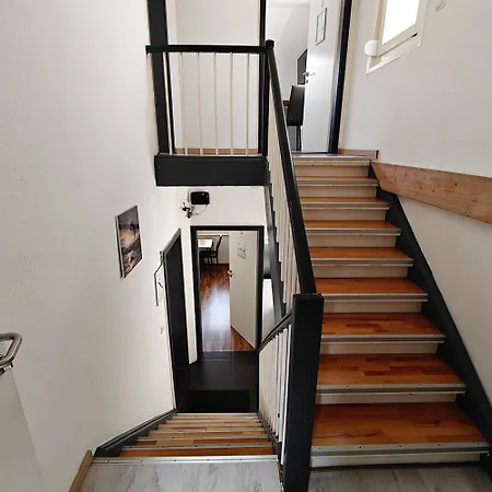Work&stay House With Terrace In Heidenheim