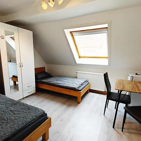 Work&stay House With Terrace In Heidenheim